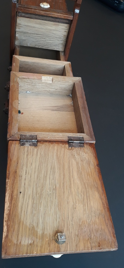 Vintage houten knutsel/naaikoffer