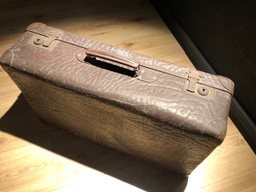 [1-000101] Koffer