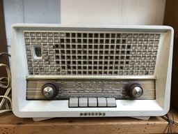 [5-0005] Philips radio